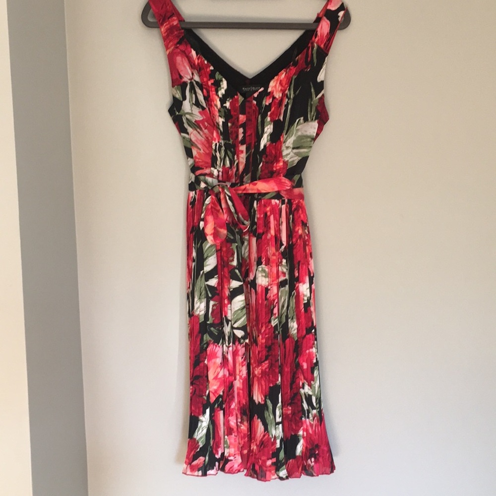 White House Black Market Floral Pleated Dress
